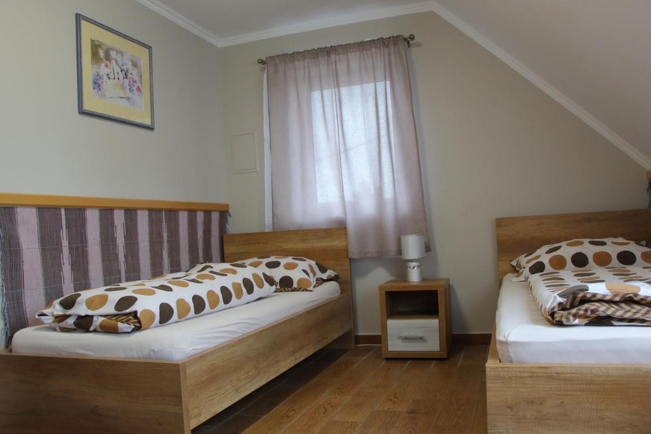 Hegylanc Fogado Bed & Breakfast Sotony Bagian luar foto