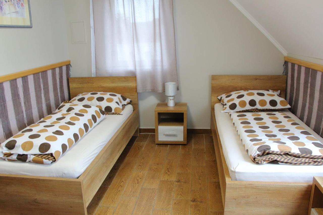 Hegylanc Fogado Bed & Breakfast Sotony Bagian luar foto