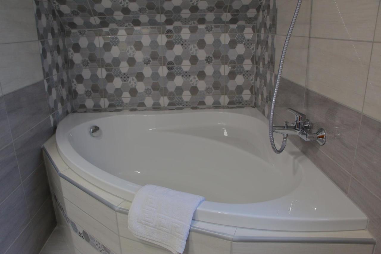 Hegylanc Fogado Bed & Breakfast Sotony Bagian luar foto